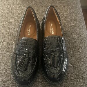 Easy Spirit Glossy Black Crocodile Slip-Ons womens size 6